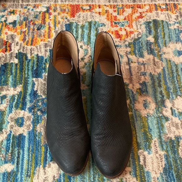 Splendid Hampton Black Python Booties - Picture 2 of 5